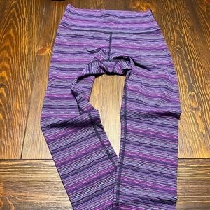 Lululemon Size 6 Wunder Under Legging Purple Stripe